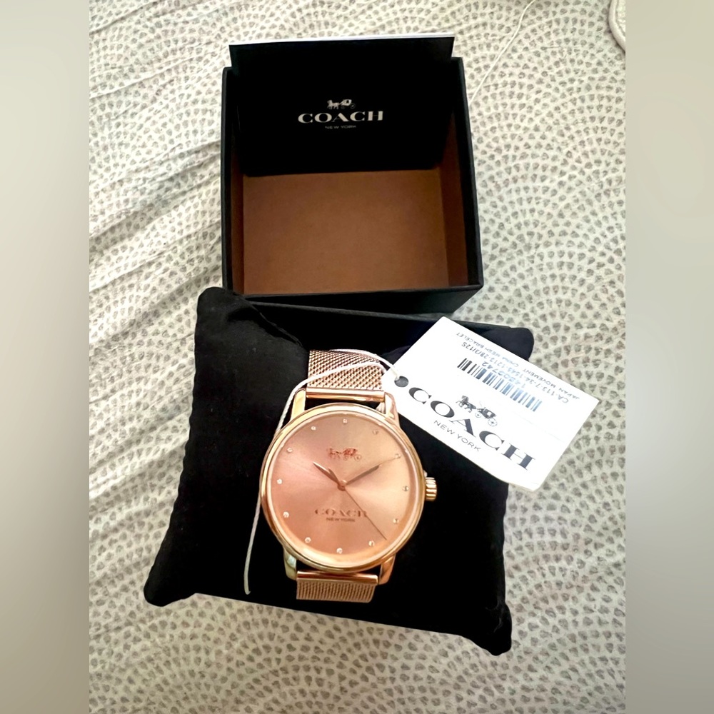COACH rose gold watch BRAND NEW WITH TAGS!!